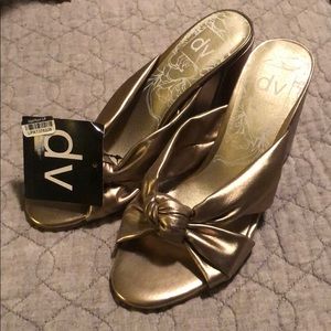 DV Dolce Vita Hyde Gold Knotted Mule Slide NWT!